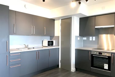 1 bed flat, Green Lanes, Newington Green, London, N169BS - Image 9